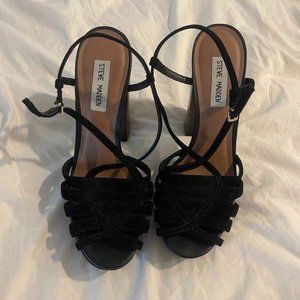 Size 10 Steve Madden Black & Wooden Heel. 4 in